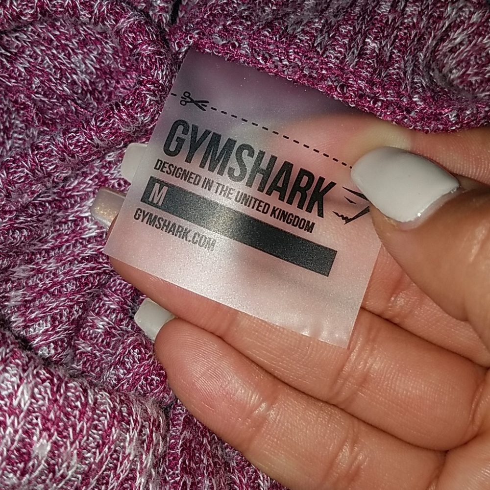 (SOLD ON MERCARI) Nwot gymshark slounge crop top - Picture 3 of 3